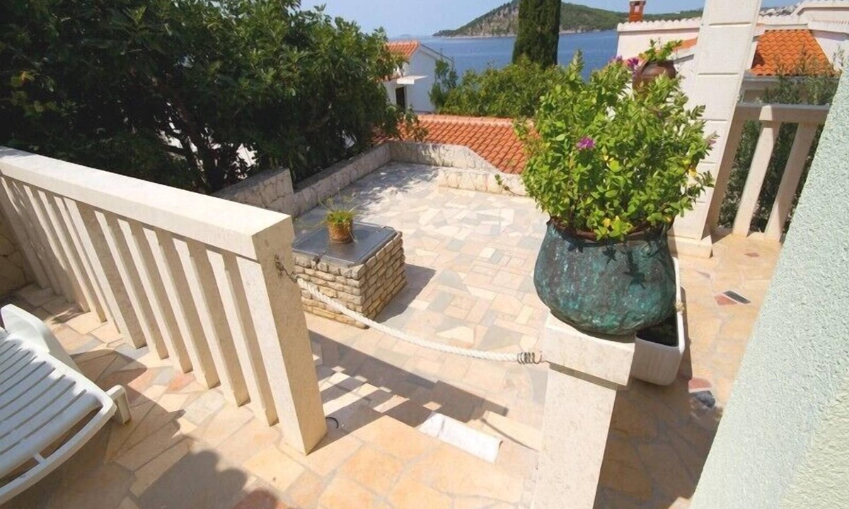Apartments Darko Ražanj Croatia | Razanj