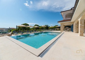 120 m² Apartment ∙ 3 bedrooms ∙ 6 guests