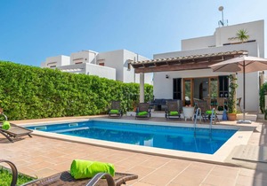 130 m² Villa ∙ 3 bedrooms ∙ 6 guests