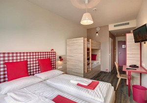 15 m² Hotel ∙ 2 guests