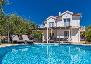160 m² Accommodation ∙ 5 bedrooms ∙ 10 guests