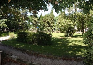2-person gîte in a Mas Languedocien with swimming pool and jacuzzi