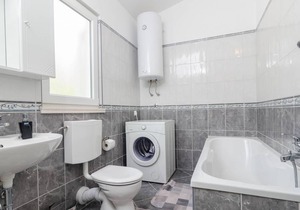 75 m² Apartment ∙ 2 bedrooms ∙ 5 guests