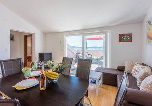 83 m² Apartment ∙ 3 bedrooms ∙ 6 guests