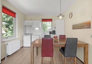 90 m² Bungalow ∙ 2 bedrooms ∙ 4 guests