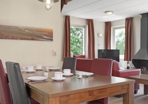 90 m² Bungalow ∙ 2 bedrooms ∙ 4 guests