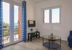 Apartment Gordana-2 by Interhome