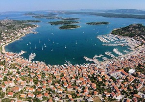 Apartment Nada - 150m from sea : A3(4) - Murter, Island Murter, Croatia