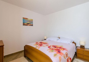 apartments carpe diem - comfort one bedroom apartment with terrace and sea vi...