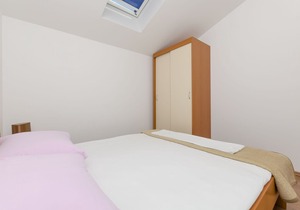 Apartments Danica (41345-A5) - Primosten