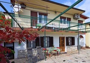 Apartments with parking space Icici, Opatija - 7788