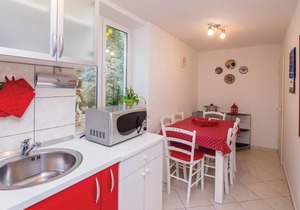 Beautiful terraced house for relaxing in the village Trsteno.