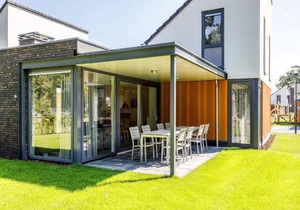 Bungalow in Limburg with Gourmet Kitchen