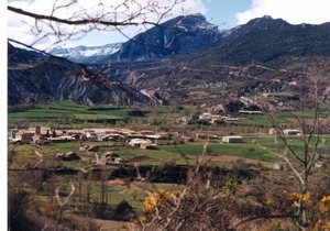 Casa Pabán apartments for 6 people, with beautiful views of the river and mountains
