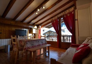 Charmant appart 4/5 pers au pied des pistes avec balcon, Wifi, parking, animaux OK - FR-1-505-65