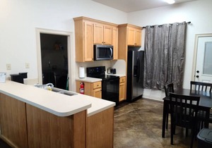 Chateau 13, spacious townhouse in Tickfaw, LA