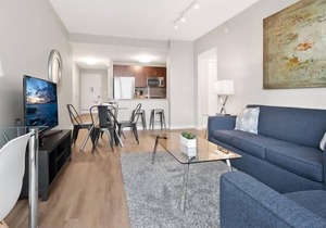 Clean & Spacious 1BR | Work Remote | Free WiFi & Kitchen | Near PATH