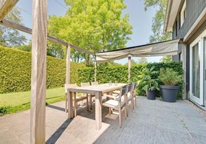 Family House in Grou near Water Sports