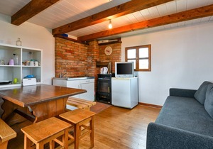 Gorgeous home in Klostar Ivanic