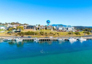 Grand Pacific 1 Unit 4 - First Floor