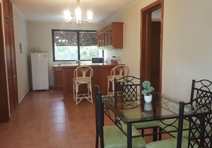 Guest-friendly 2BD 2BTH condo in beachfront residence near shops/bars