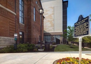 Hampton Inn Indianapolis Downtown IUPUI
