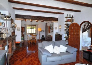 Holiday Home Henrys Choza by Interhome