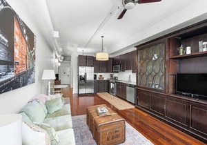Knockout Loft- Near Plant Riverside