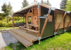Luxury safari tent in Friesland, Grou