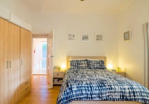 Myola Beach Cottage Newport