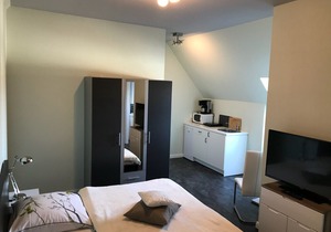 Newly built holiday apartment in a modern country style. 10 min bike path to the beach