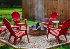 Pet-friendly, renovated, walk to downtown.