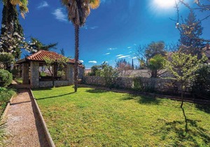 Studio 150m from the beach