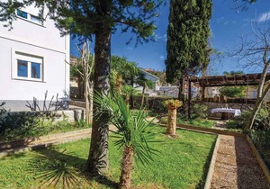 Studio 150m from the beach