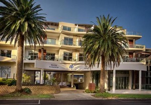 The Waves Apartments