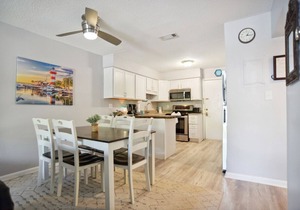 ⭐ Upgraded peaceful villa ⭐ 7 min walk to the beach