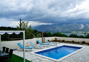 Villa Anna with pool, Vinjerac