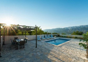 Villa Anna with pool, Vinjerac