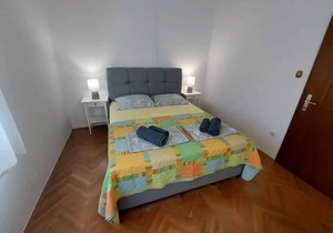 Villa mit Pool und Grill