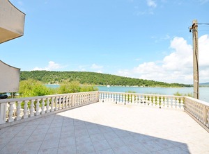 Vila | Jadrtovac