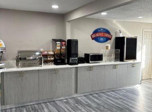 Baymont | Quad Cities