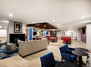Holiday Inn Express Albany Downtown Ihg Hotel | Downtown Albany