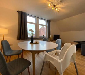 Charmante Altbauwohnung Der Kesselschleuse 