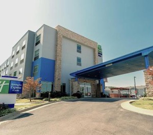 Holiday Inn Express Tahlequah Ihg Hotel 