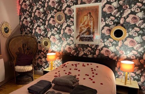 Montluel Bed & Breakfast | À HOME LOVE-SPA, le plus luxueux parmi nos 2 établissements