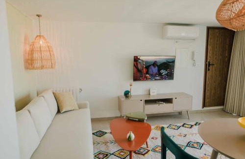 Sidi Abdel Aziz Apartment | Écrin bleu - Vue mer & piscine