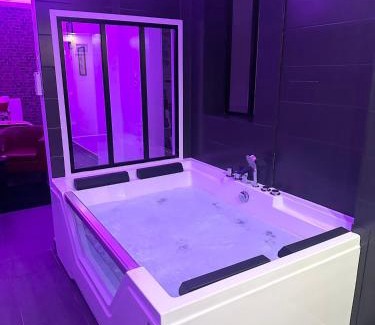 Yutz Apartment | Évasion romantique love & spa secteur Thionville Luxembourg