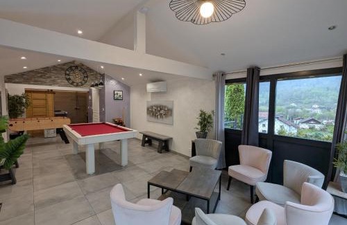 Fresse-sur-Moselle House | Évasion Vosgienne: Chalet de Luxe, Spa, Sauna, Proche Randos et Stations de Ski - FR-1-589-313