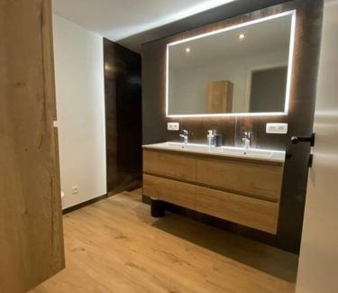 Bernister Apartment | Ô’pti Cavens