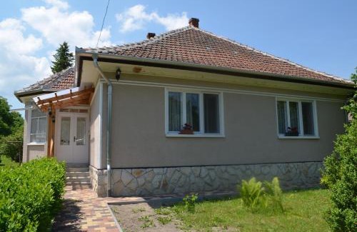 Bozsva House | Örömvölgy Vendégház